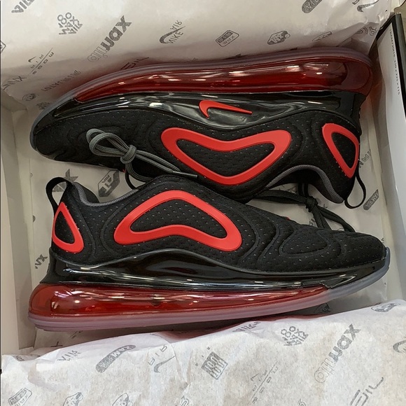 NIKE AIR MAX 720 Black/University Red-Black men’s - Picture 2 of 16
